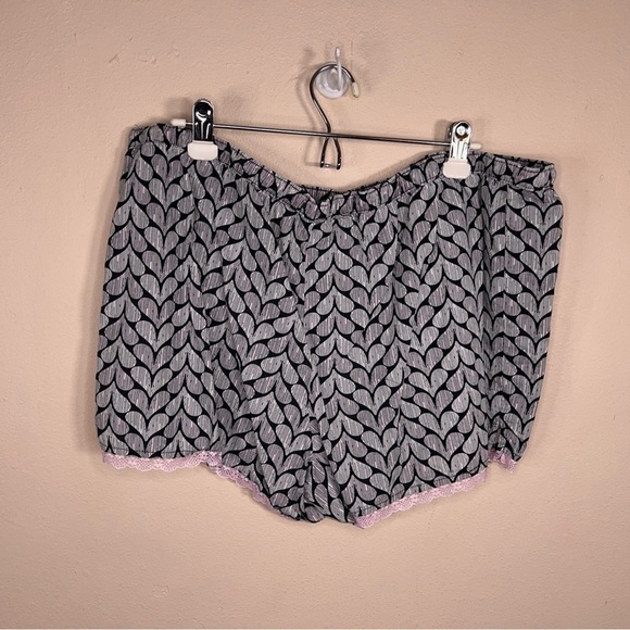 2X SHORTS BLACK WHITE PINK HEART PRINT LACE ACCENT CADUAL LIGHTWEIGHT - Picture 6 of 8